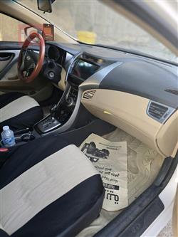 هیۆندای ئەلەنترا